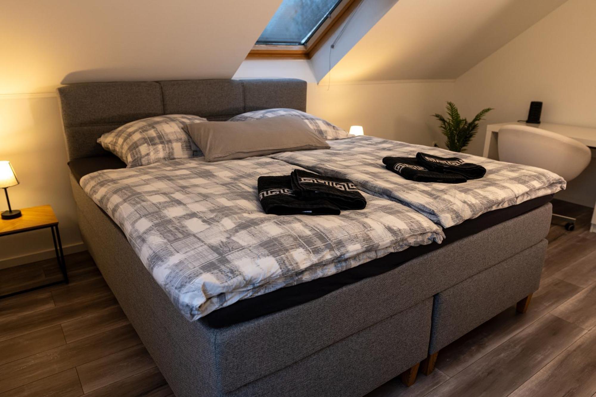 Ganzes Ferienhaus In Leipzig Mit Garage Und Fussbodenheizung Eksteriør billede